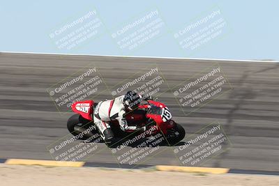 media/May-10-2025-Race Pace (Sat) [[db32fef2da]]/Vested/3-Bowl Set 1 (9am)/